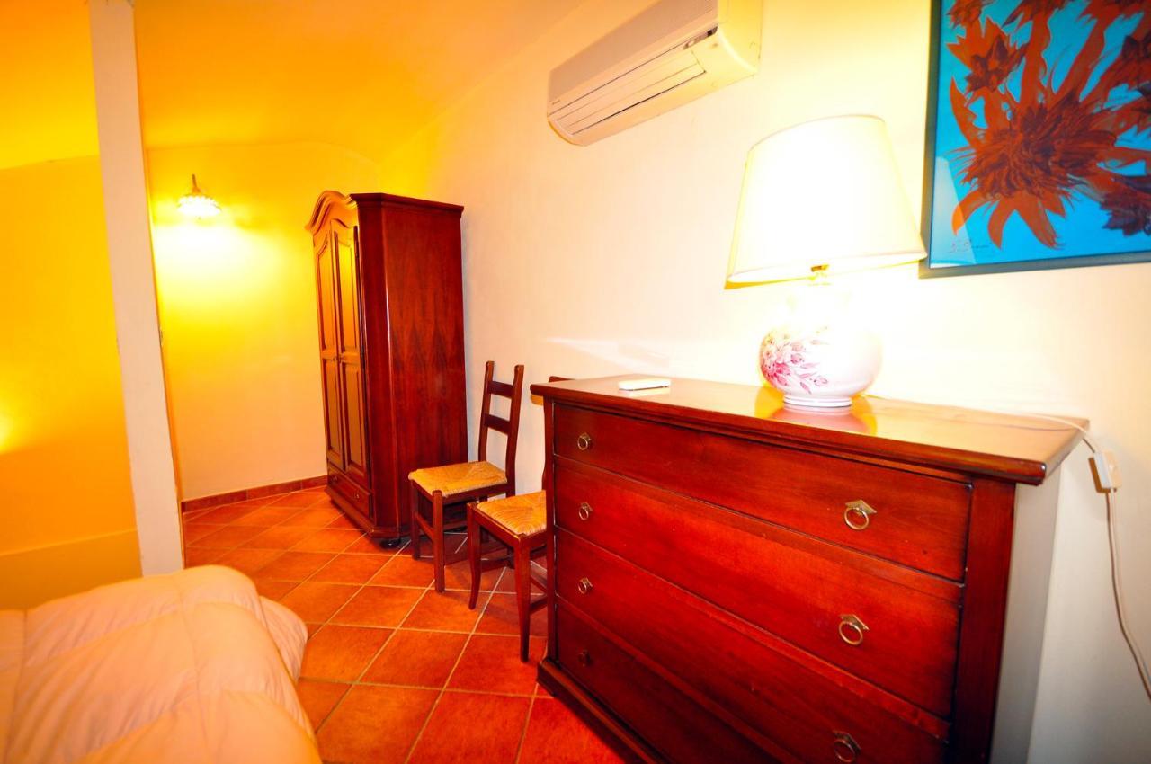 Erba Di Campo Residence Кверчинелла Экстерьер фото