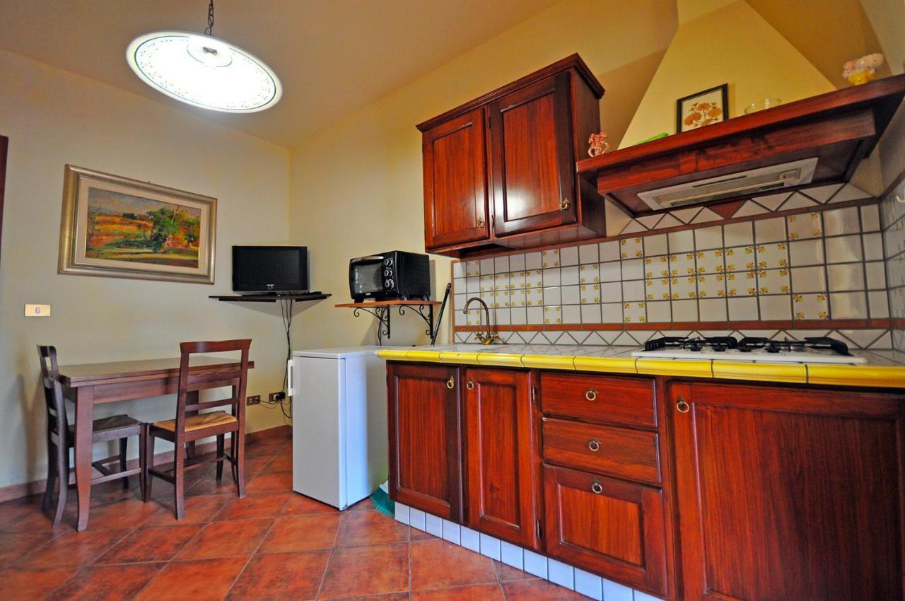 Erba Di Campo Residence Кверчинелла Экстерьер фото