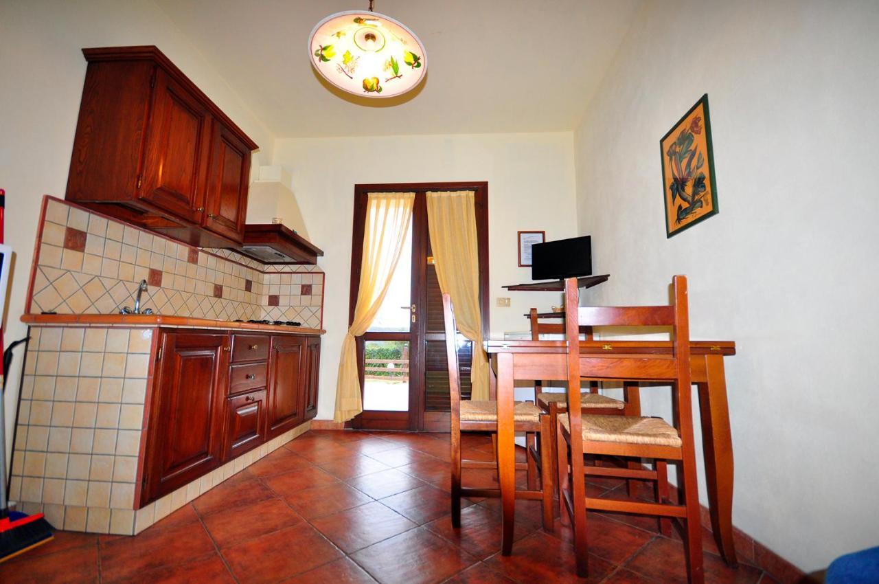 Erba Di Campo Residence Кверчинелла Экстерьер фото